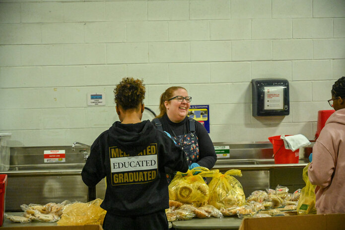 Upper School Students Volunteer at Akron-Canton Regional Foodbank
